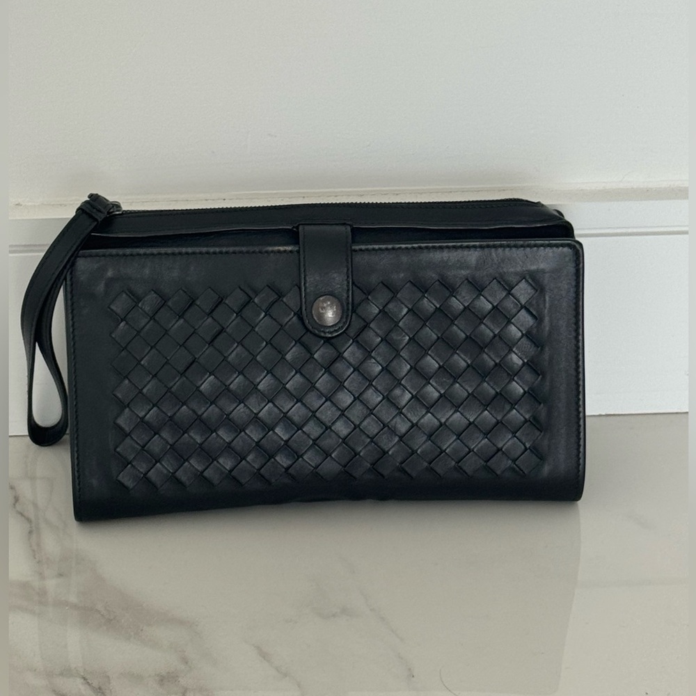 Bottega Veneta Intrecciato Leather Travel Organizer / Clutch/ Wallet / Black